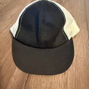 George Hats Black and White Mesh Trucker Hat